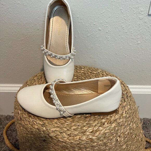 Mary Jane Ballerina Flats - Picture 2 of 3